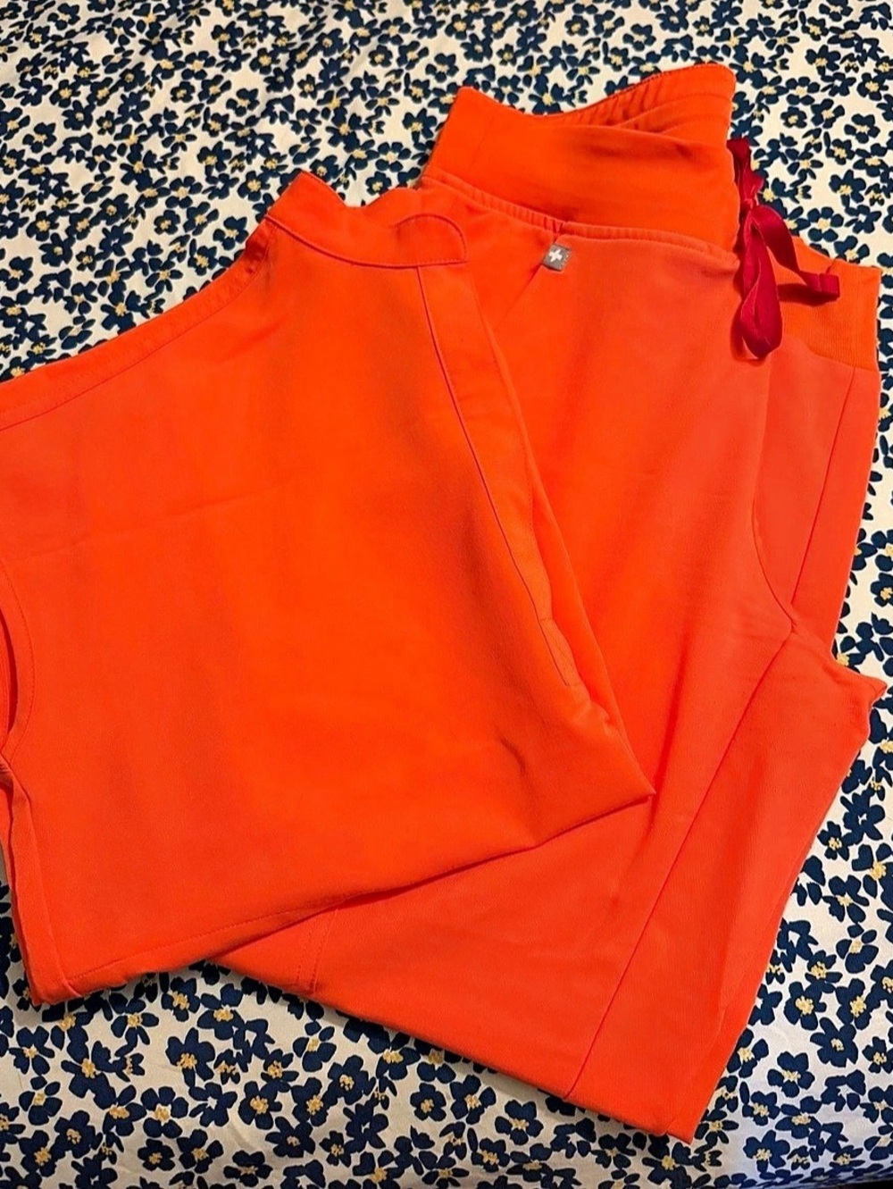 FIGS Sunset Orange Rafaela XXS and Zamora Jogger small petite